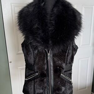 Guess Black Fur-Trimmed Women's Vest.